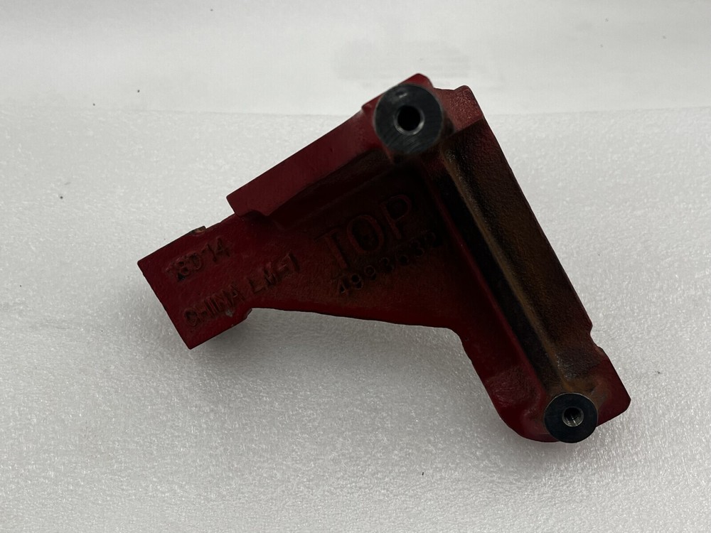 Cummins EGR Bracket 4993632