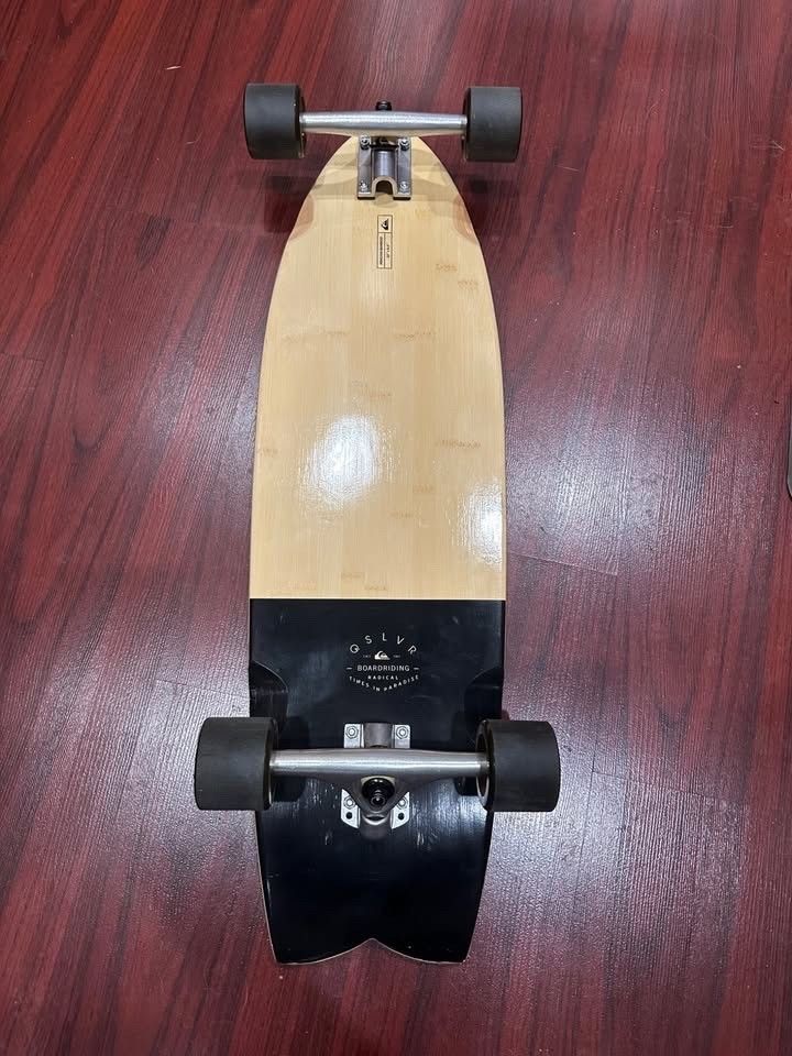Quiksilver Skateboard