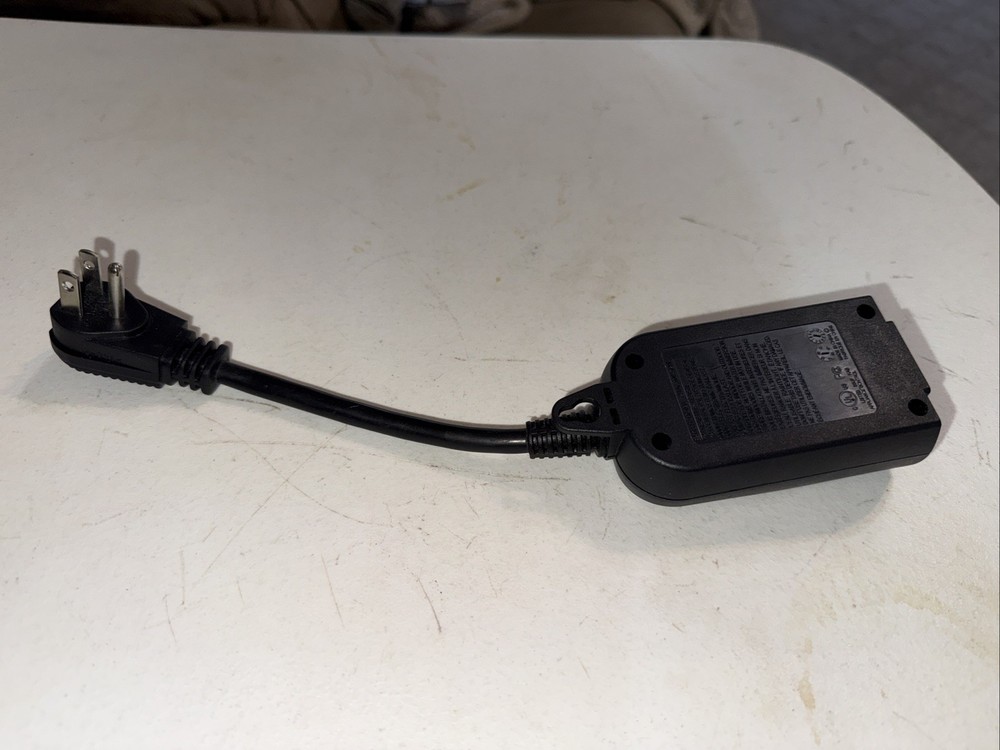 REMOTE CONTROLLED WIRELESS REMOVEABLE OUTLETS INDOOR E211835