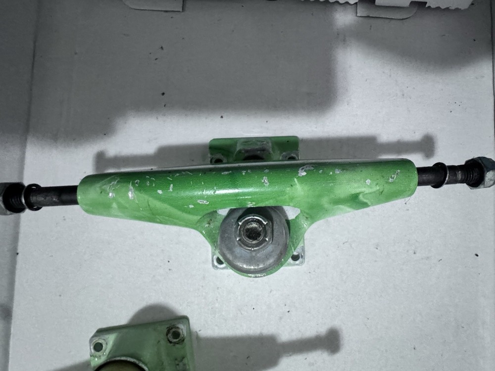 Krux Skateboard Trucks Skateboarding