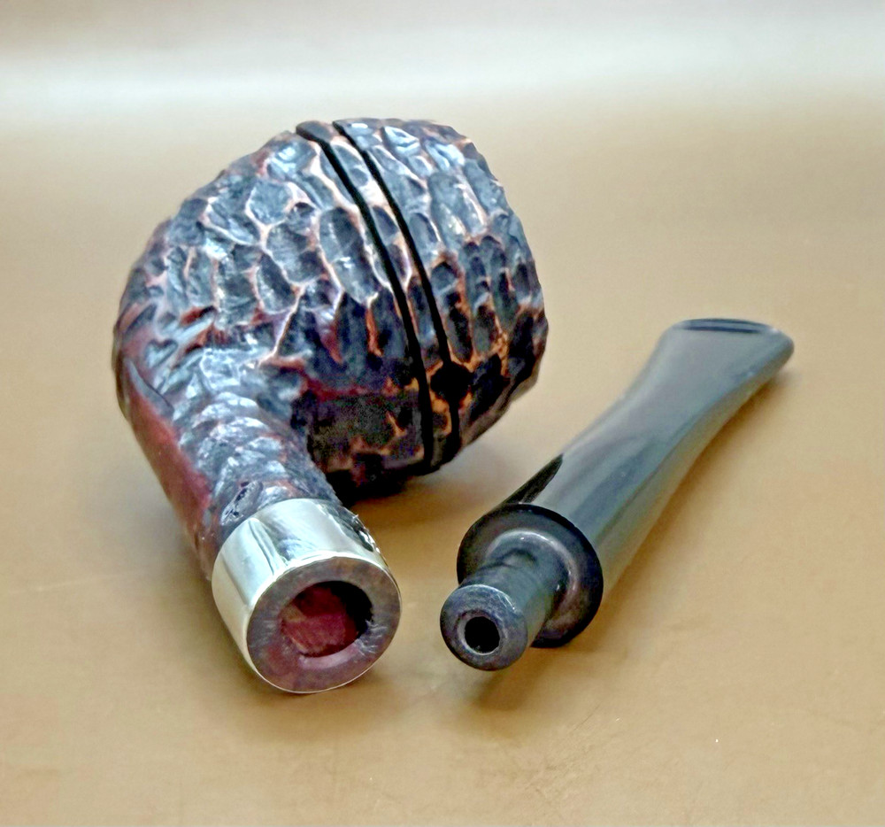 NOS Peterson Junior Rusticated Nickel Mounted Rhodesian Fishtail Pipe Unsmoked