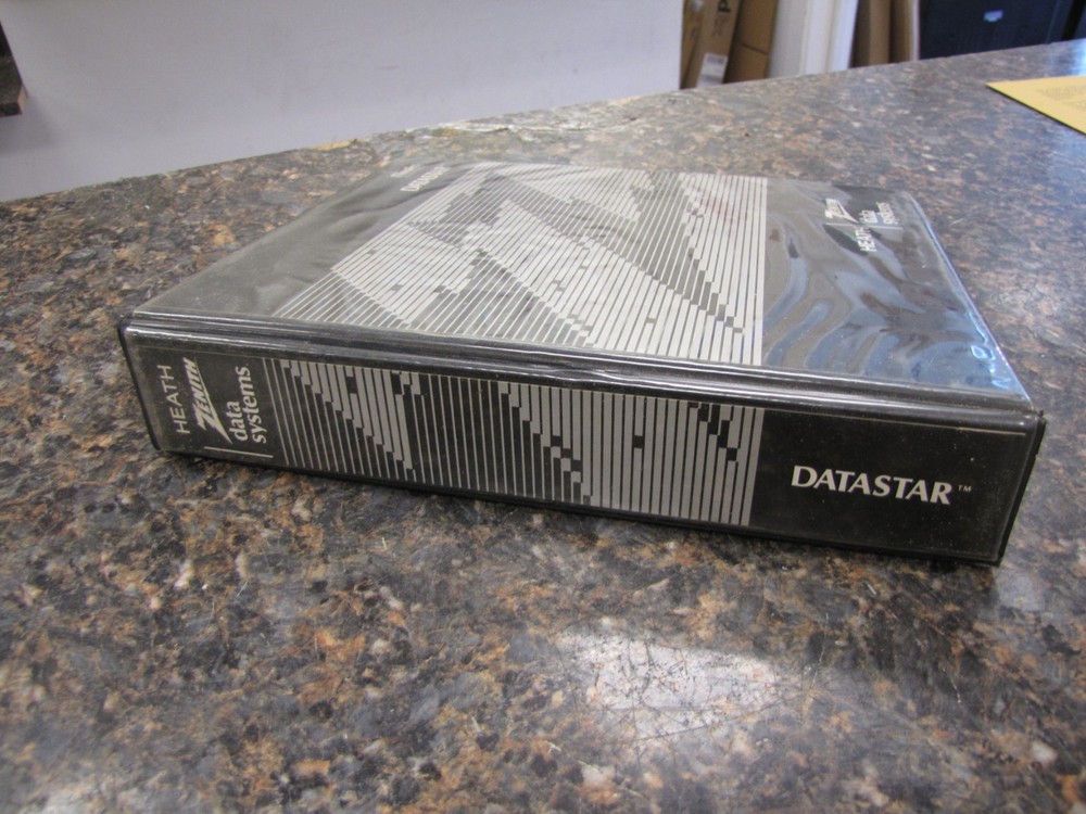 1981 Zenith Heath Micropro DATASTAR User Guide & 5.25" Software Disks in Binder