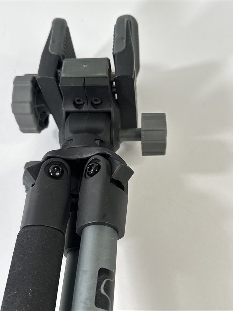 BOG Deathgrip Bantam Tripod - Missing Lower extension leg, Replaceable ASIS