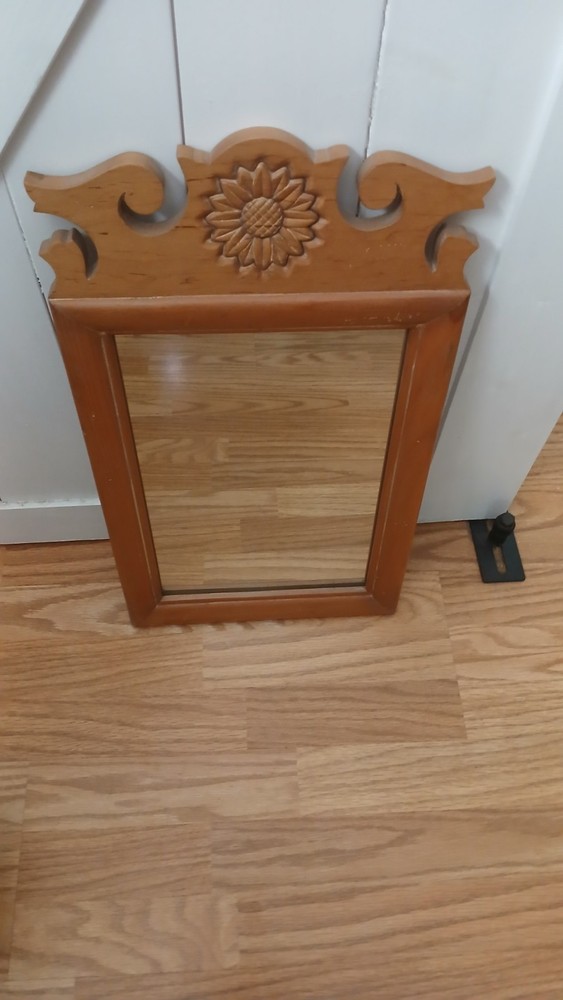 Vintage Handmade Solid Wood Frame Mirror American Sunflower