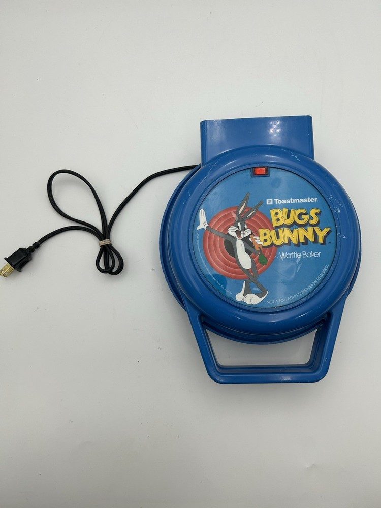 Vintage 1991 Toastmaster Bugs Bunny Waffle Baker