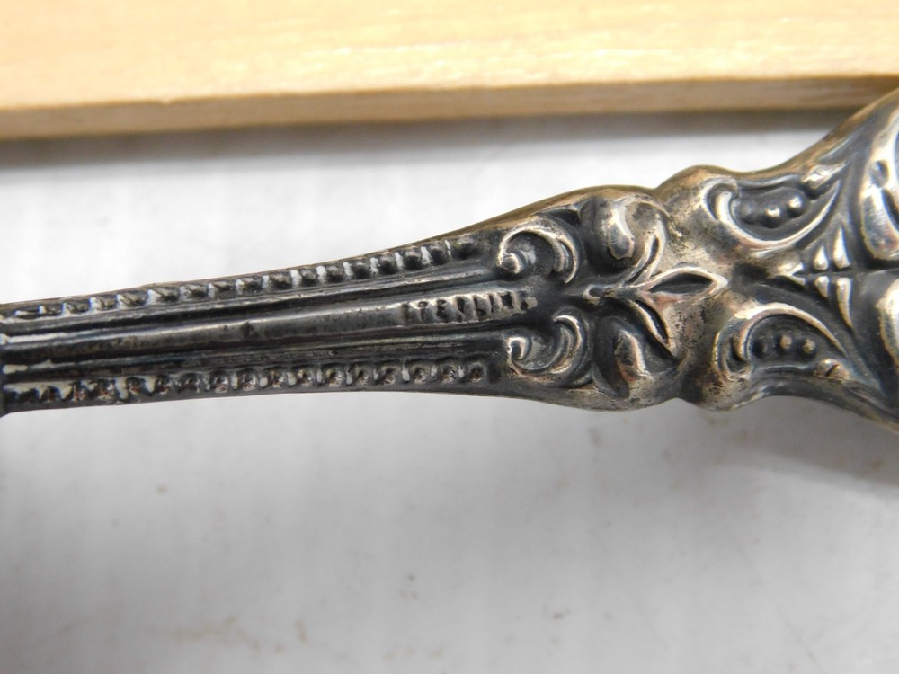 Set of 4 Vintage Darning Eggs, Sterling Silver handles