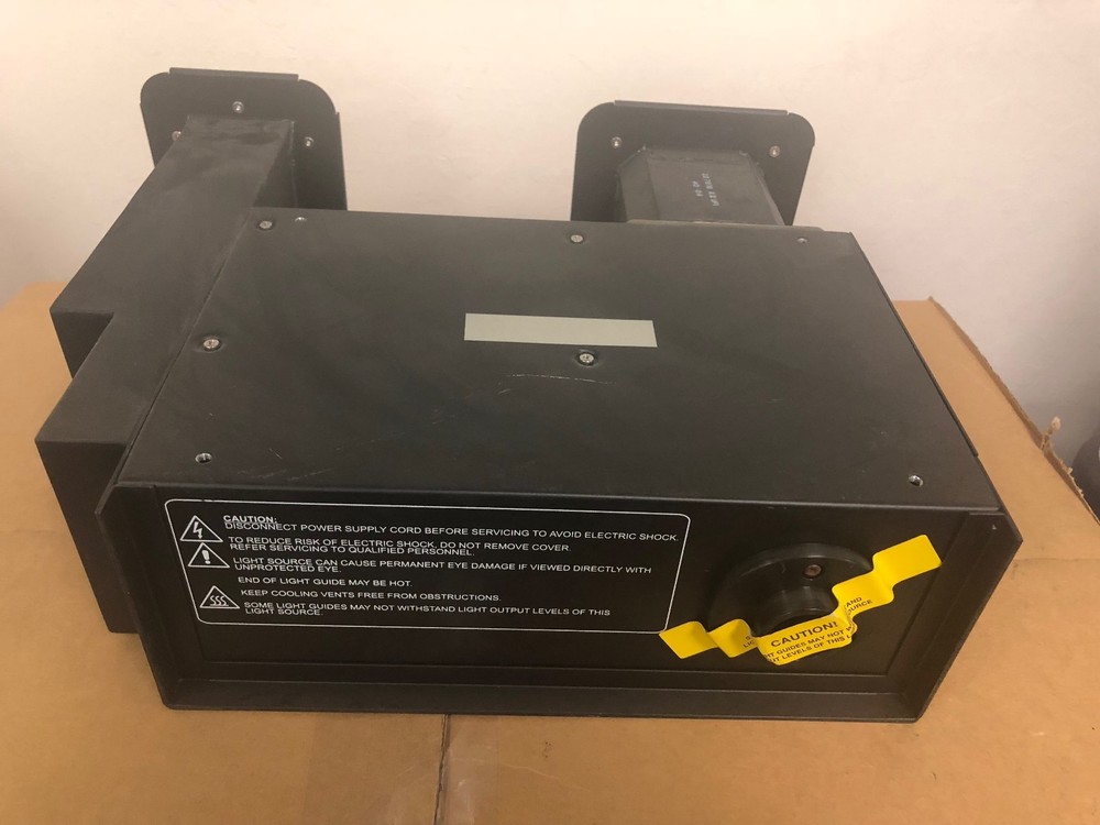 Perkin Elmer Optoelectronics  Y1727 Xenon Light Source