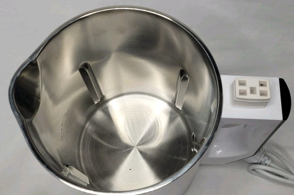 Midea 1.3L Nut Milk Extractor Kitchen Machine