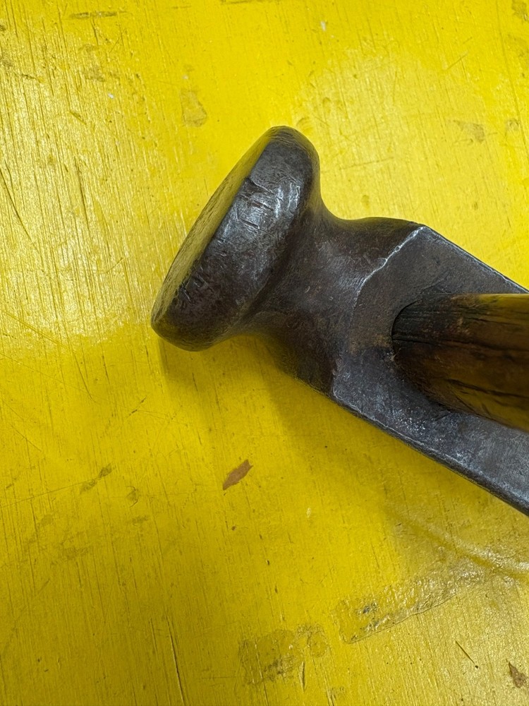 VINTAGE HAMMER COBBLERS BLACKSMITH HAMMER TOOL shoe maker