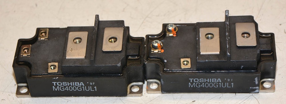 (2) Toshiba MG400G1UL1