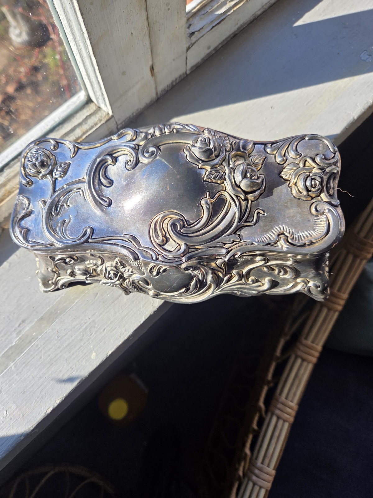 Vintage Wallace Silverplated Art Nouveau Jewelry Musicbox 1950-1960s Coffin Shap