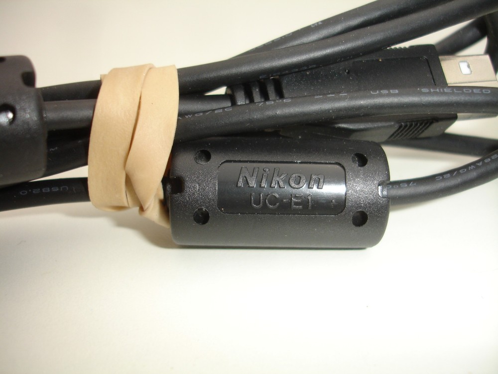Genuine Nikon UC-E1 USB Data Cable Cord Digital Camera to Computer OEM