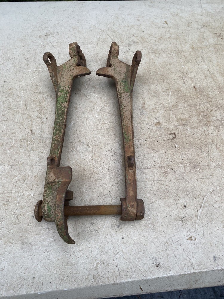 Vintage Planet Jr No 6 Seeder Front Wheel Frame