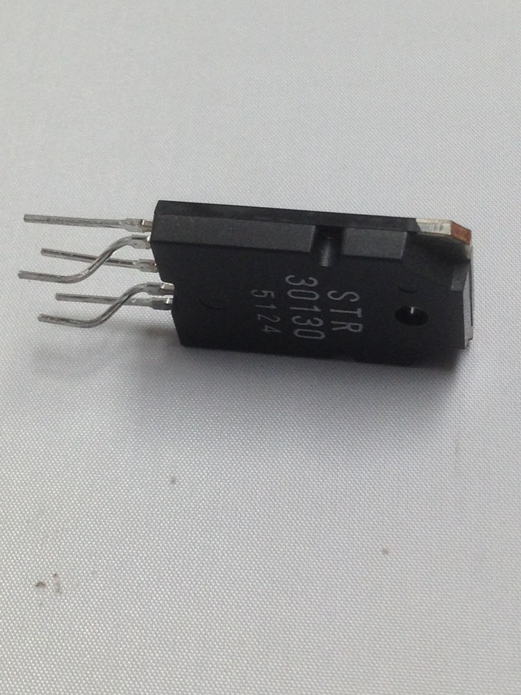 STR30130 VOLTAGE REGULATOR 1 pc