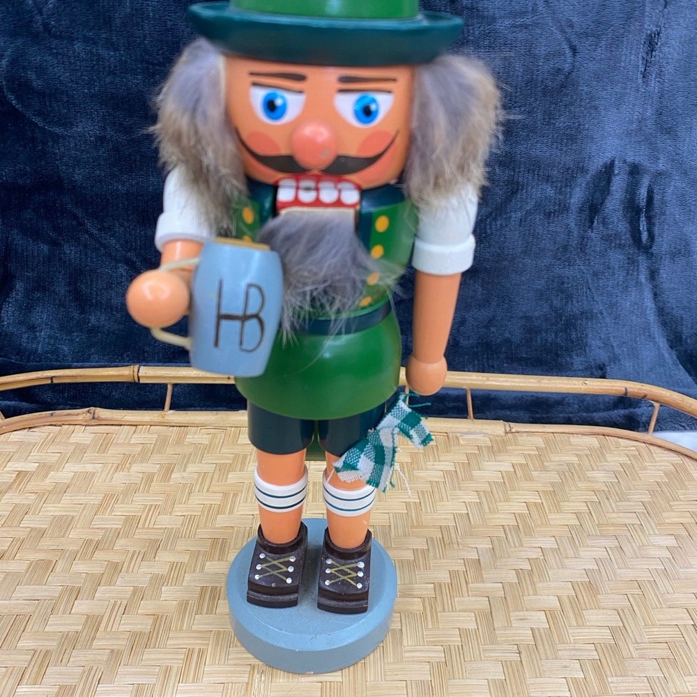 Nutcracker ERZGEBIRGE Beer Drinker Volkskunst Nutcracker 10.5" St Patrick’s Day