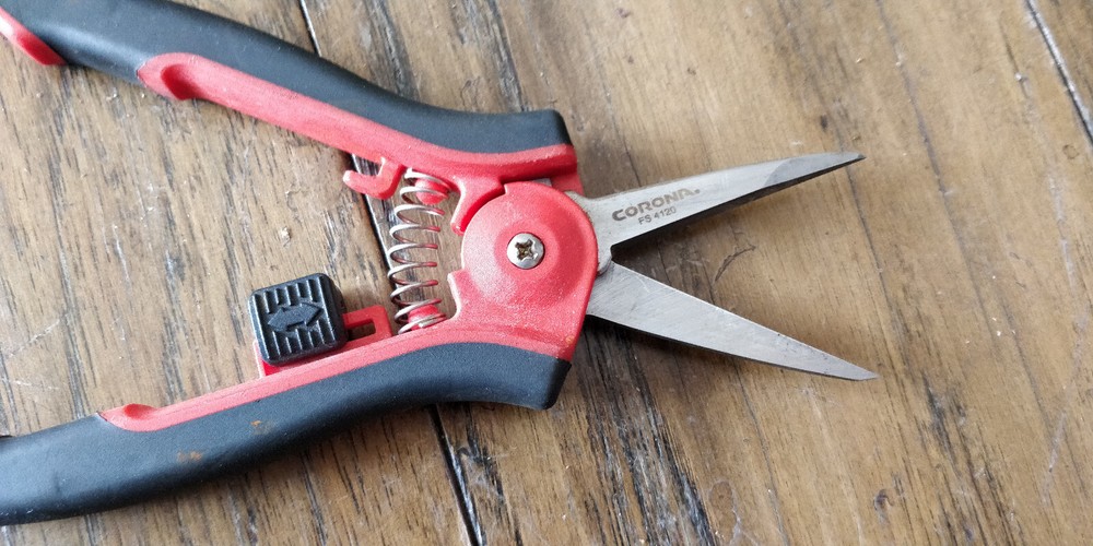 4 CORONA Garden Tools pruning shears pruner Hedge clipper ReConditioned