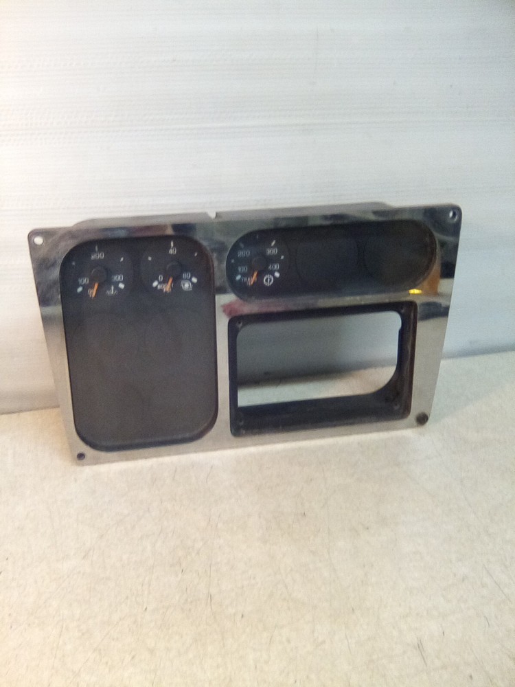 Kenworth T2000 Center Gauge Panel 05421AA