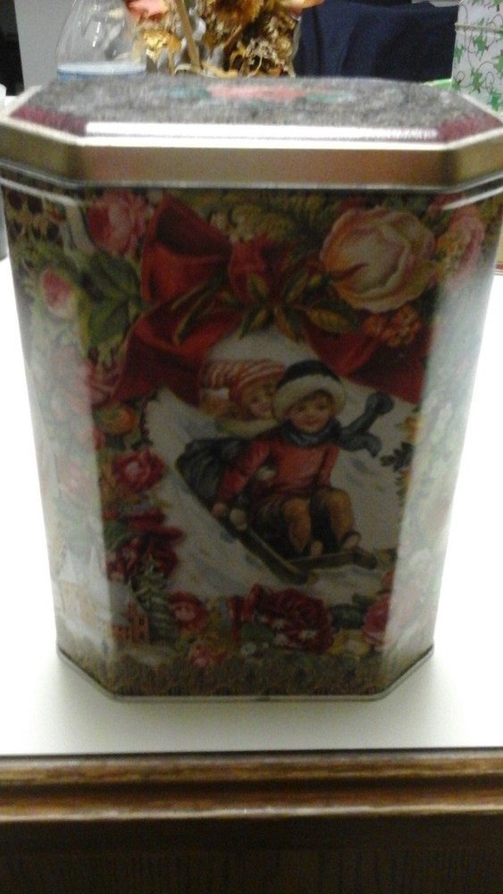 NATCO  TINS CHRISTMAS  KIDS ON SLED