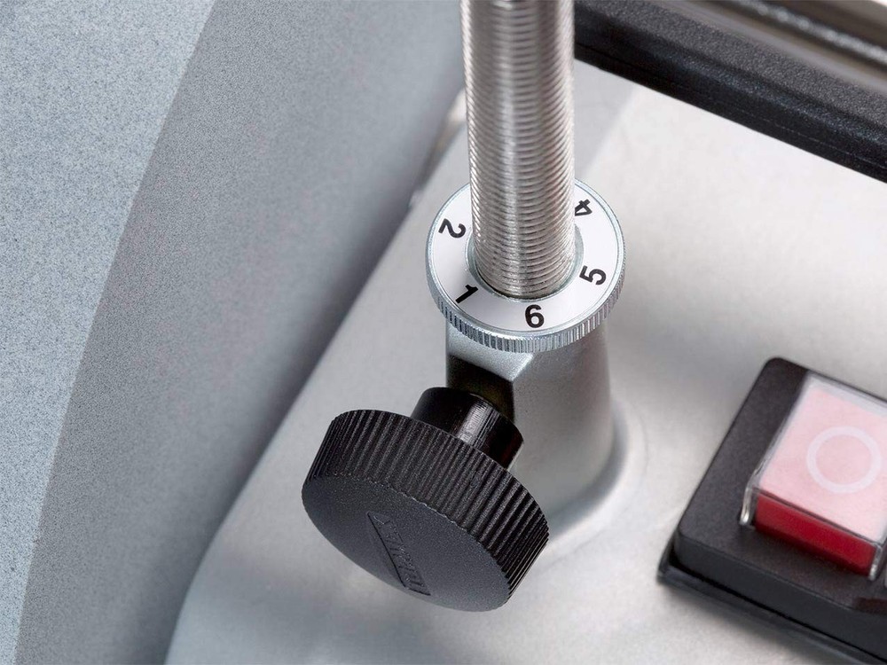 US-105 Universal Support with Micro Adjust