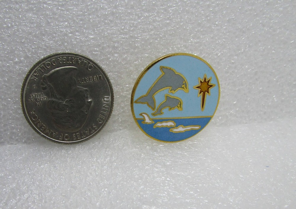 Jumping Dolphins w/ Sun Pin