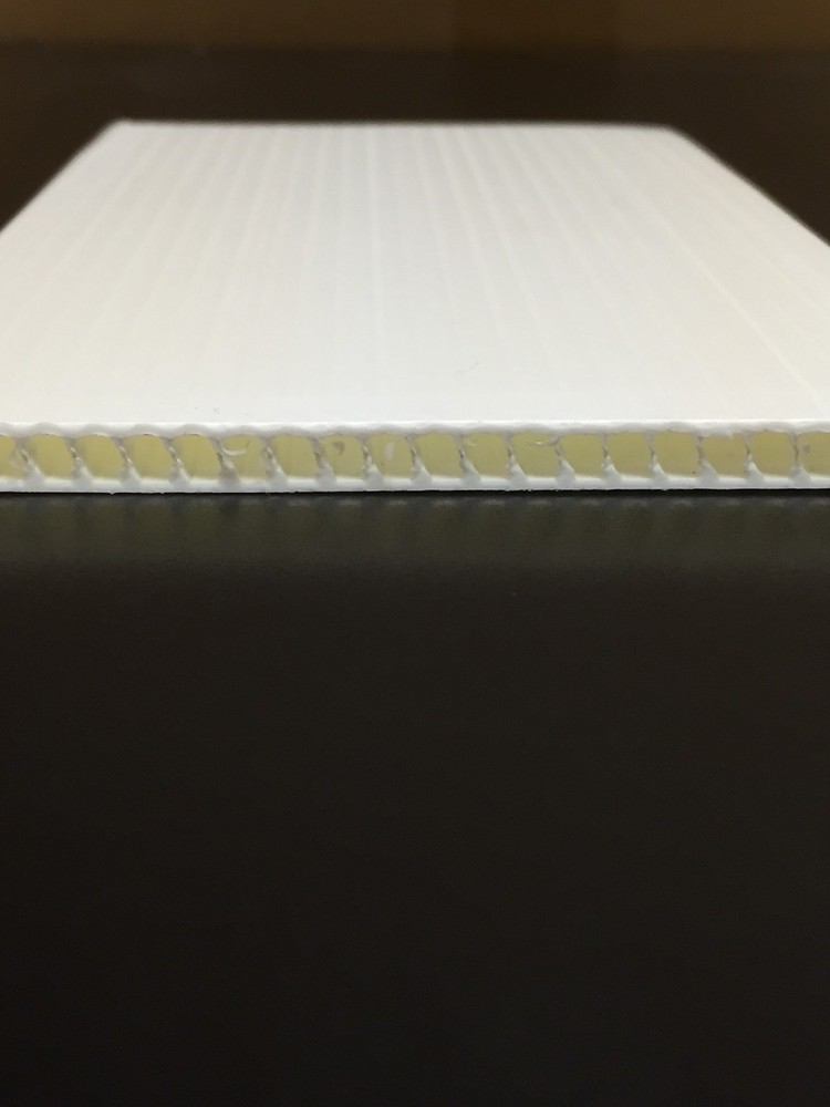 Coroplast 2mm 24" x 36" (4 Pack) White Corrugated Plastic Sheets Vertical
