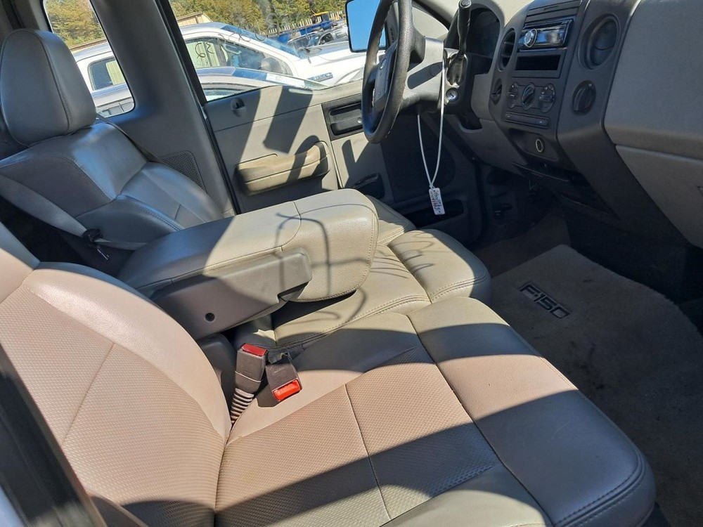 F150 2005 Glove Box 4850644