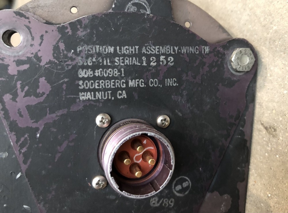 Surplus Military Aircraft Red Wing Tip Position Light Assembly Soderberg Mfg. Co