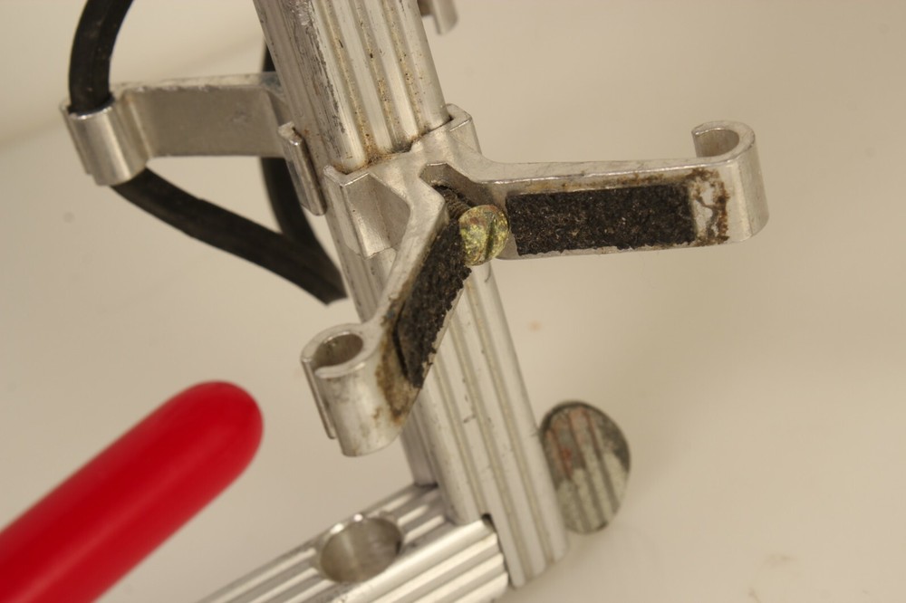 REFLECTASOL light Bracket and Clamp for flash speedlite