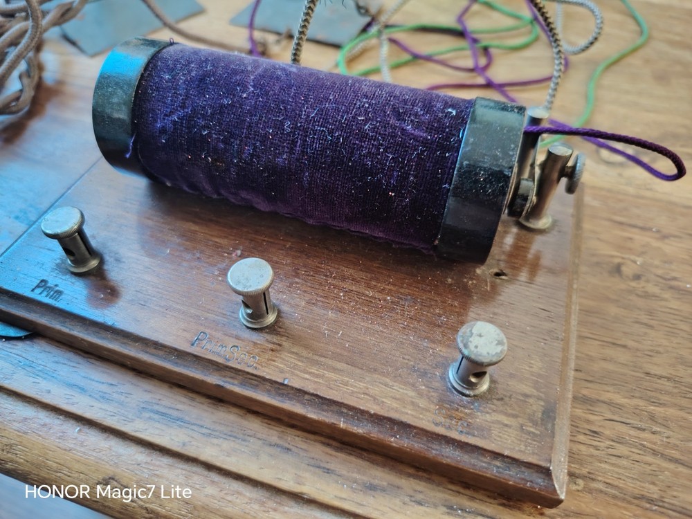Victorian Antique Electric Shock Machine