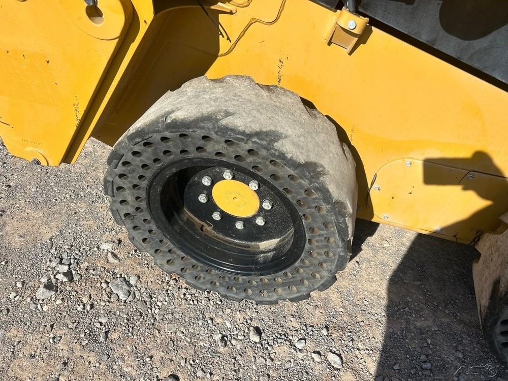 2019 Caterpillar 226D Cab A/c Joystick Hyd Quick Coupler Skid Steer Used