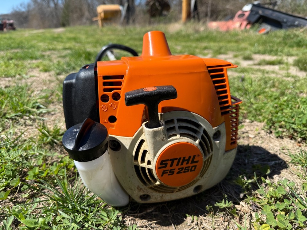 Stihl FS250R, brush cutter