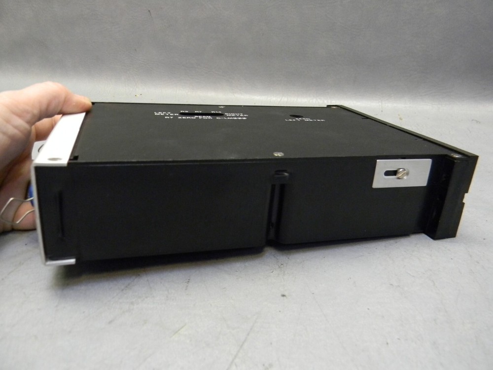 Honeywell C-LA201 Analog Dislay Panel Meter