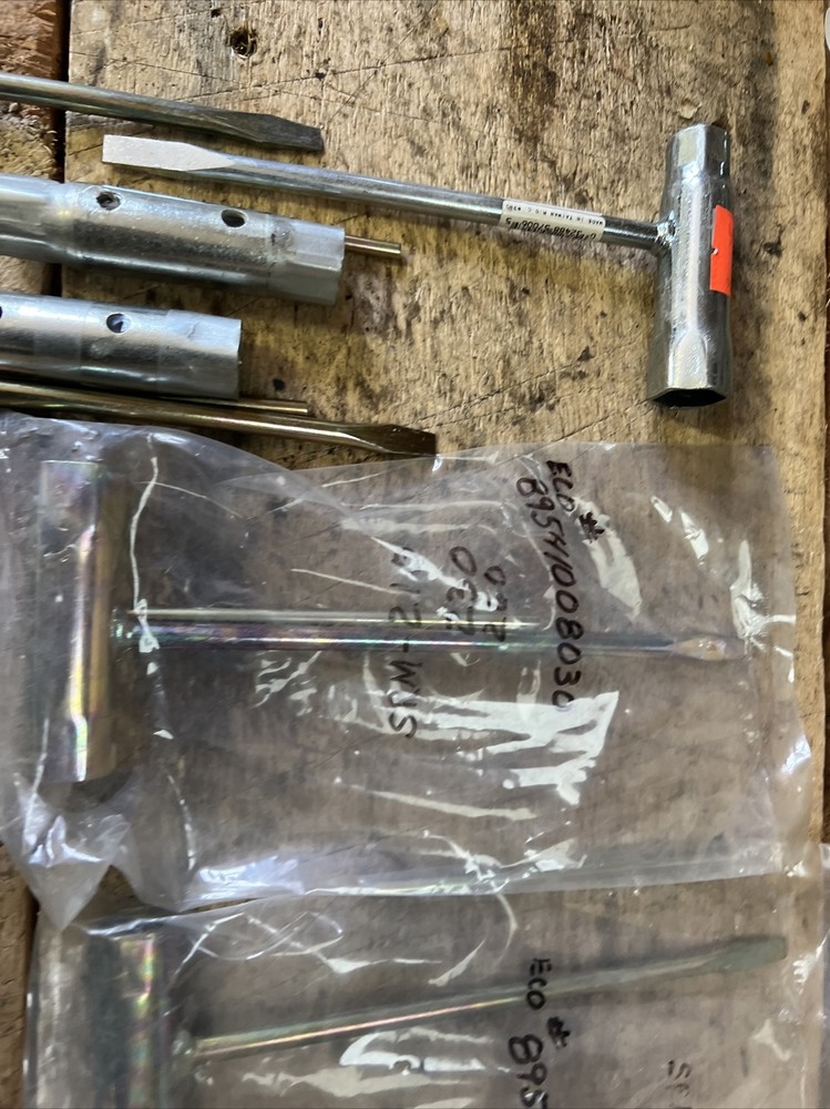 Chainsaw Scrench LOT