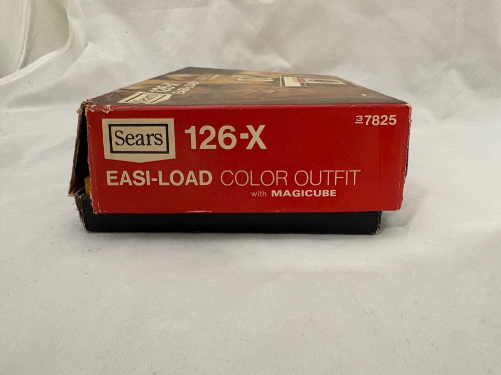 Vintage - Sears - Easi-Load 126-X - Automatic Camera - Box - Film - Flash