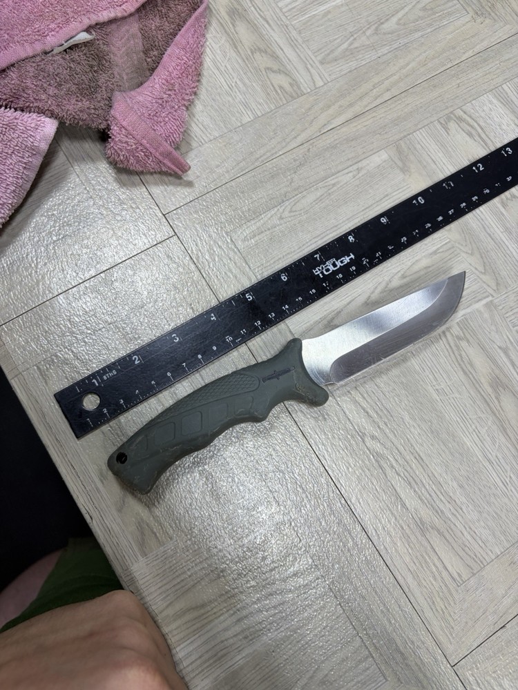 Camillus Titanium fixed blade knife & Camillus sheath