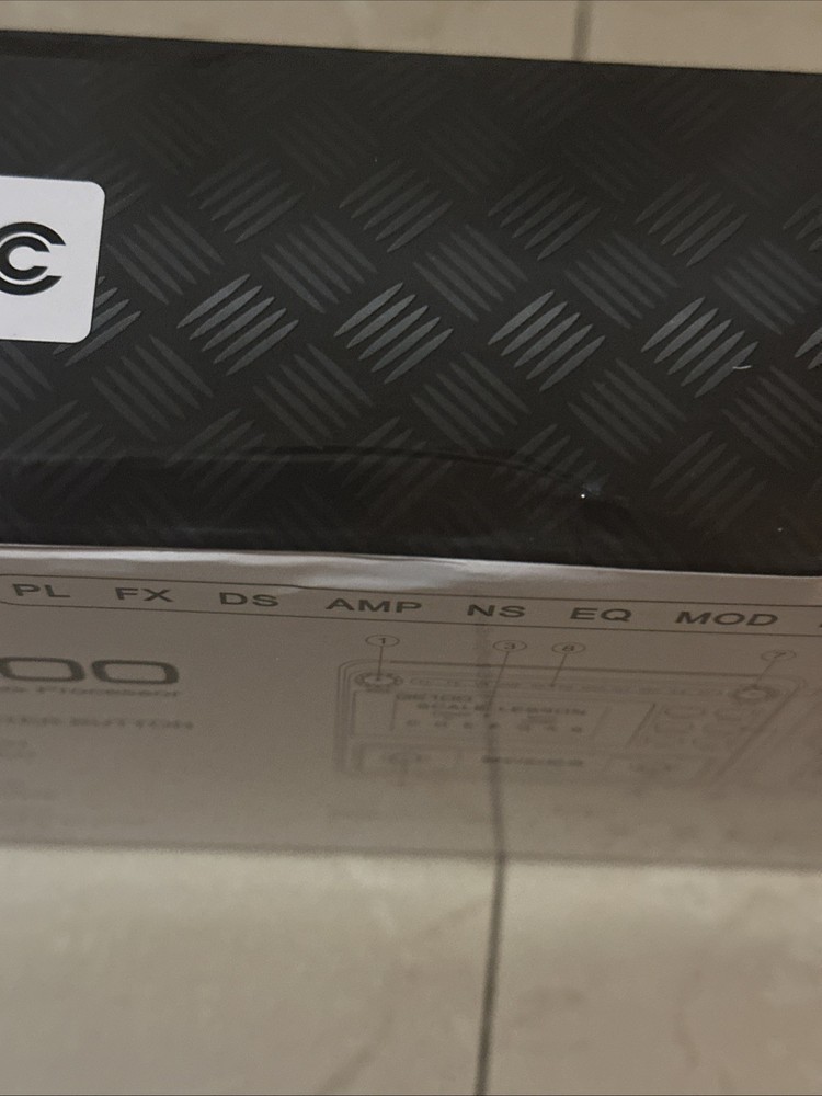 MOOER GE100 Multi-Effects Guitar Processor Pedal