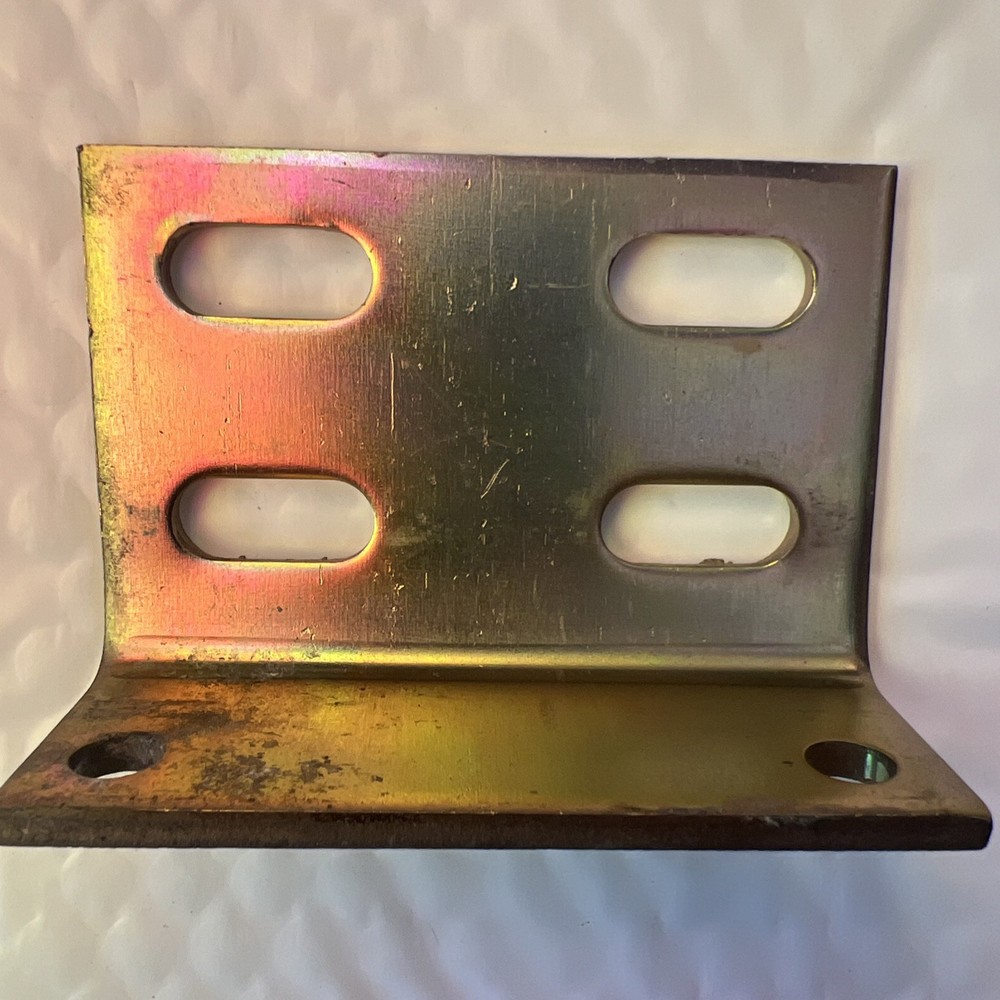 GENUINE BENDIX VALVE MOUNT MOUNTING BRACKET 296010 NEW OEM NOS