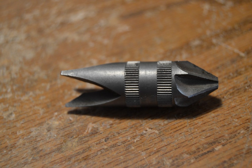 HERTER'S BURRING TOOL FOR 17 TO 45 CALIBER FOR RELOADING