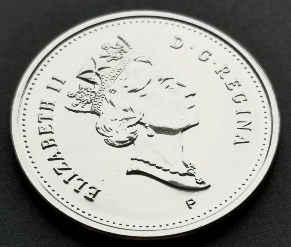 *** CANADA 25 CENTS 2003 P *** FROM MINT SET ***
