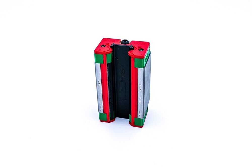 Genuine HIWIN HGH25CA Linear Guideway: Heavy Load, High Precision, Self-Aligning