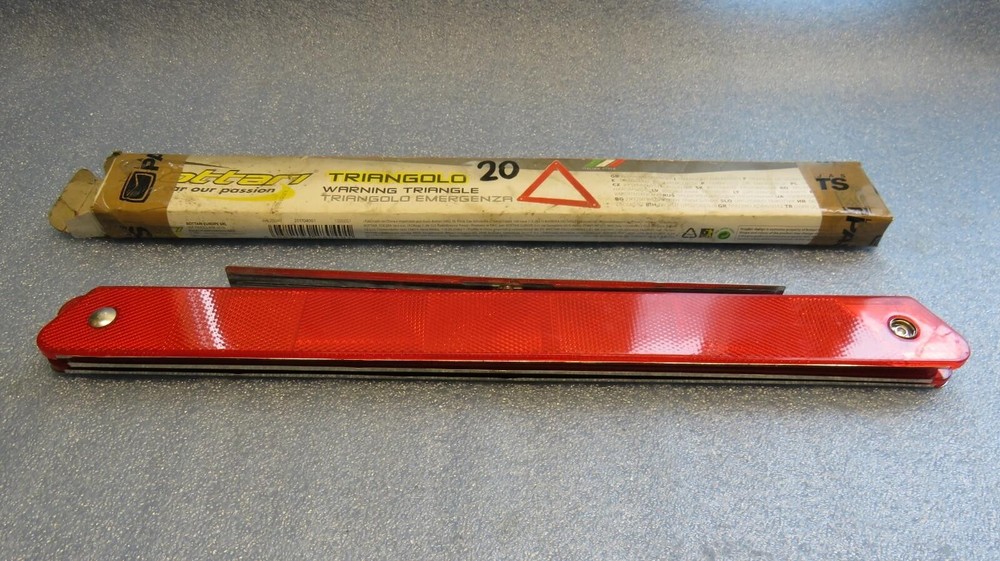 Bottari warning triangle/warning triangle