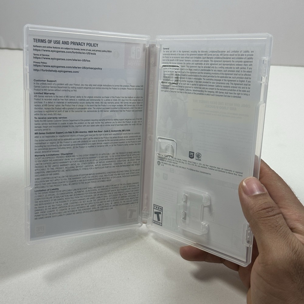 Fortnite: Deep Freeze Bundle Switch - Case Only