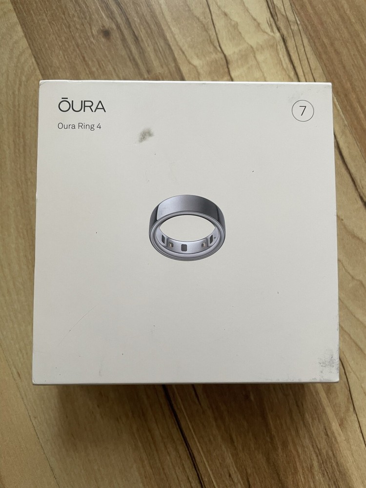 Oura Ring Gen 4 Size 7 (Silver) - New Open Box