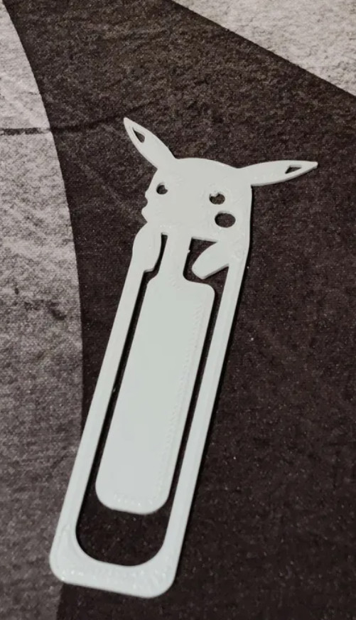 Pikachu Bookmark 2x (Black or White)
