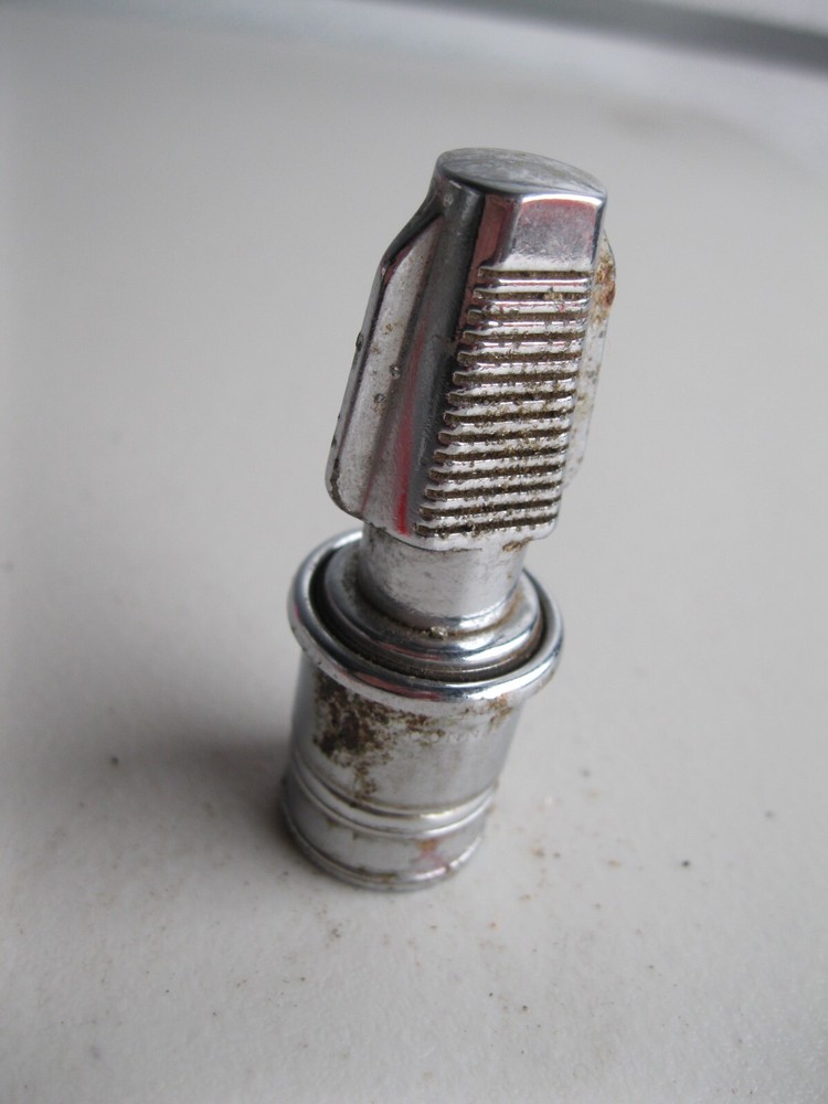 Vintage Cuno Meriden 12V cigarette lighter