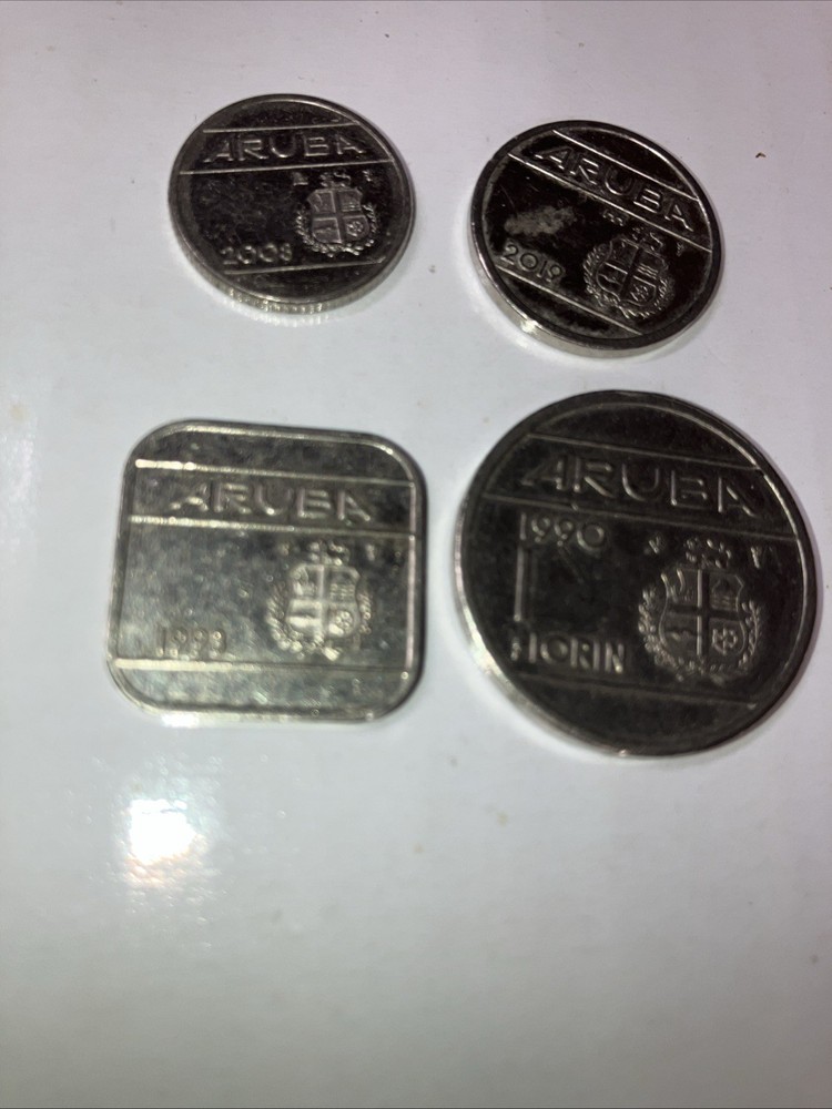 NETHERLANDS Antilles and ARUBA -- 20 different type coins
