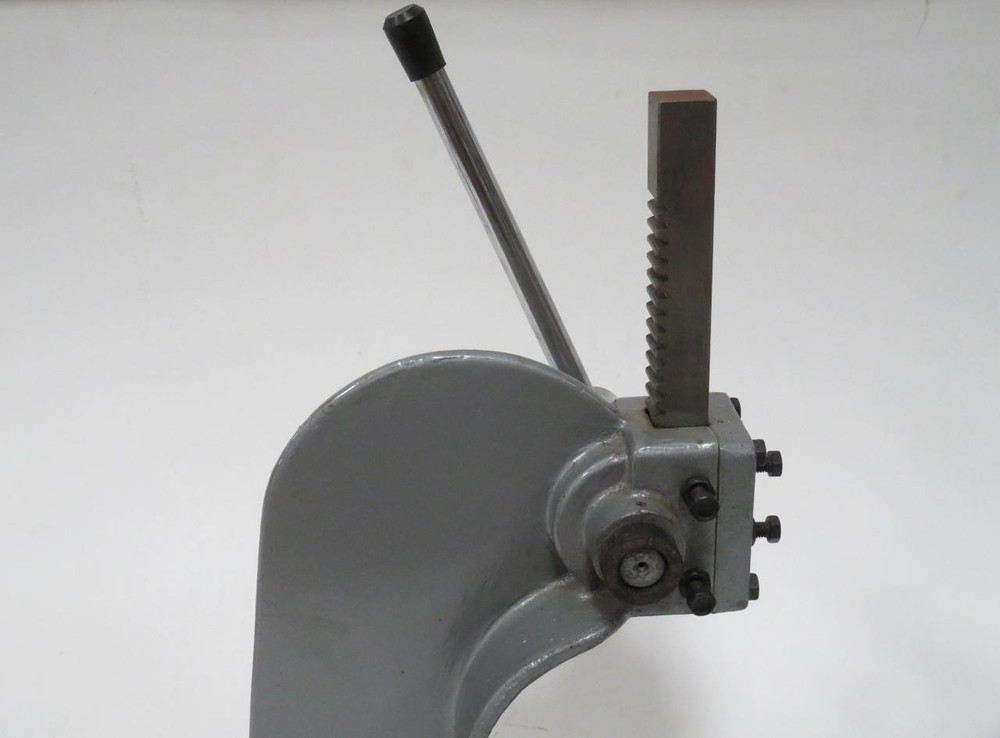 1/2 Ton Arbor Press w/ Table - Hardly Used