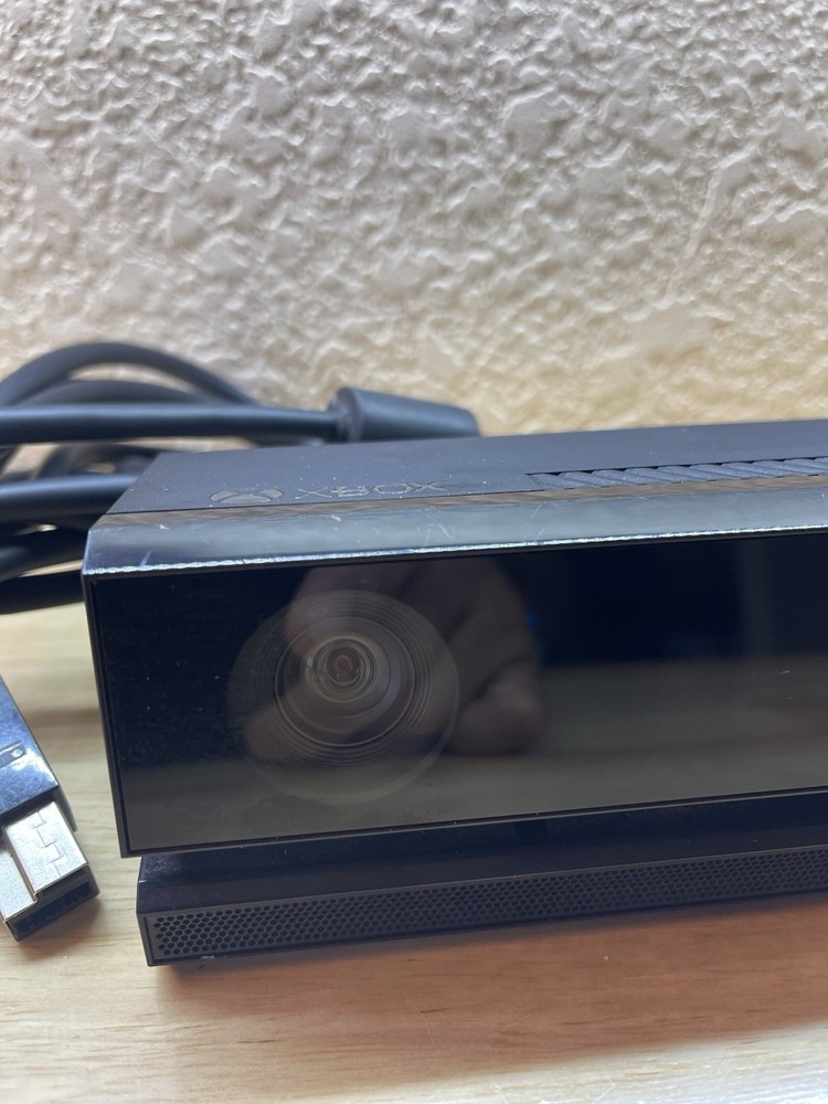 Microsoft Xbox One Kinect Camera Motion Sensor Bar Model 1520
