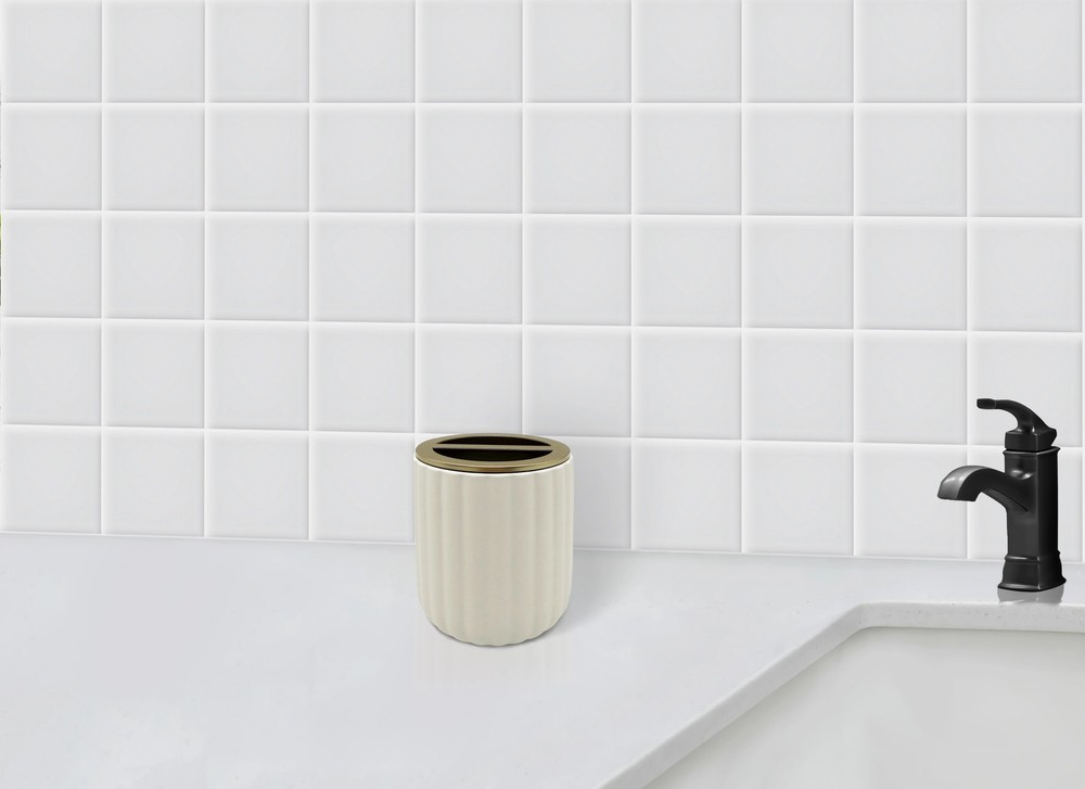Toothbrush Holder