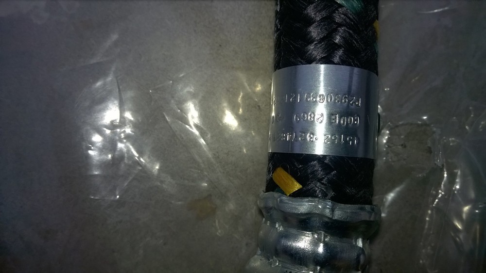 HYDRAULIC HOSE ASSEMBLY P/N 3274827